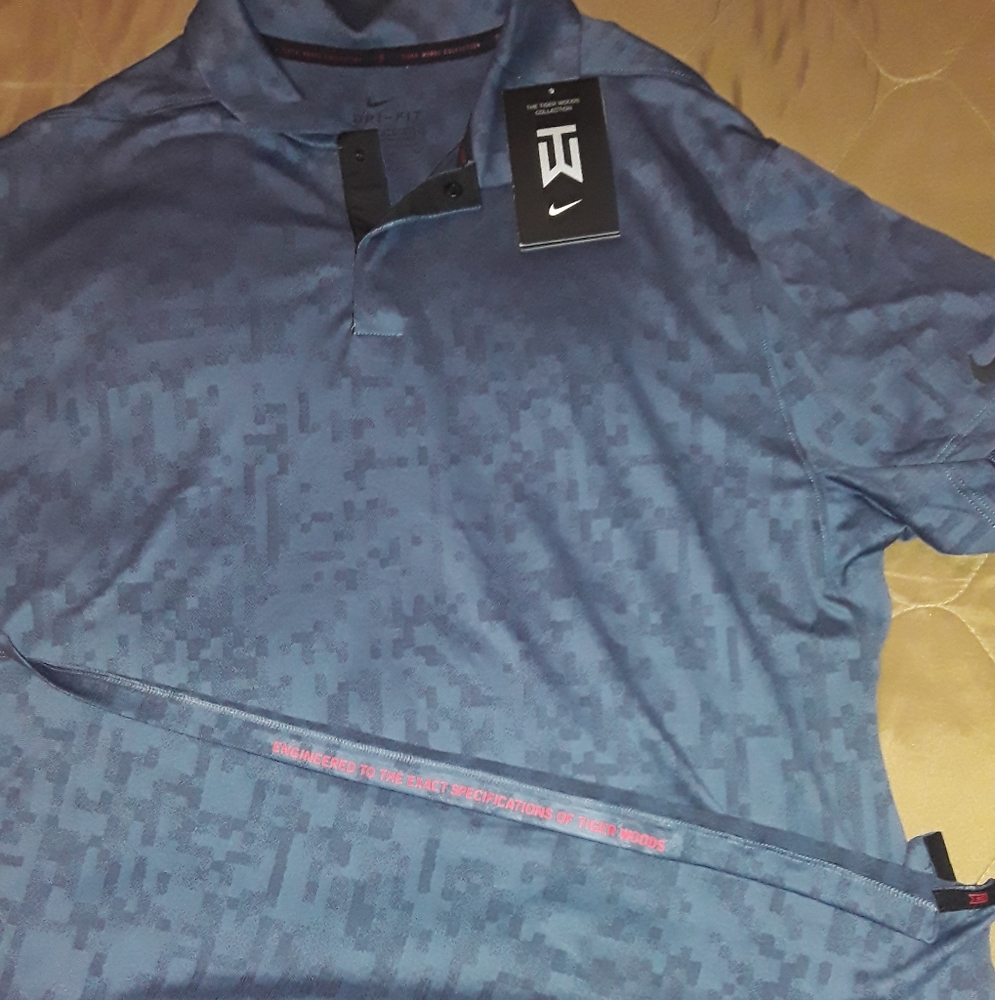 The Tiger Woods Collection shirt size medium